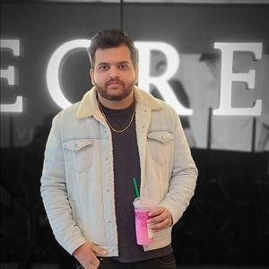 Meet your Posher, Anshul